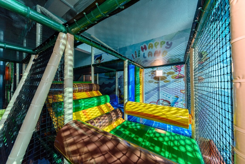 Mekani valjci za balansiranje u dječjoj igraonici